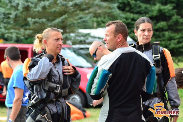 FOTO: Adrenalina željni poleteli nad murskosoboškim nebom
