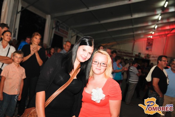 FOTO in VIDEO: Modrijani v Veliki Polani obnoreli obiskovalce