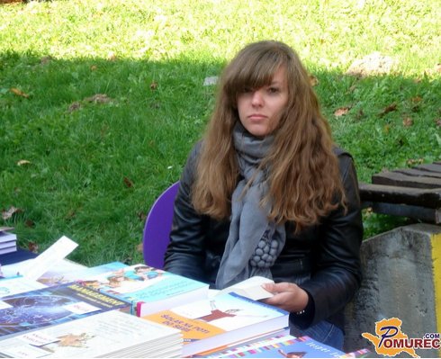 Študentom poceni knjige - a samo za en dan