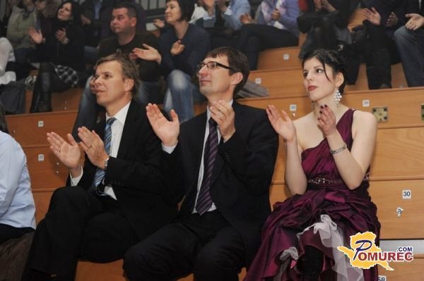 FOTO: Dobrodelni koncert na Ekonomski šoli v Murski Soboti