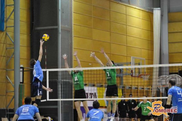 FOTO: Odbojkarji Panvite Galexa v tekmi preobratov strli odpor Kamničanov