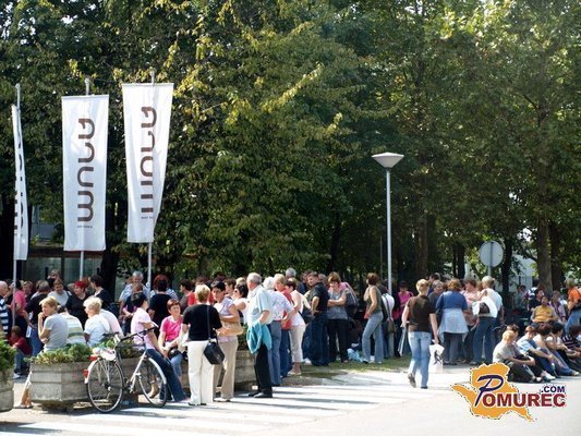 Večer: Peterica ovadenih je Muro izčrpala za vsaj 4 milijone evrov