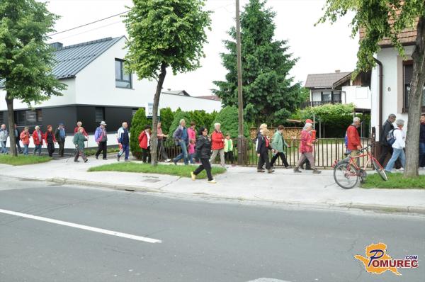 FOTO: 3. pohod Mestnih četrti Murska Sobota