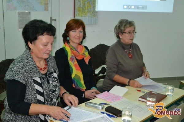 FOTO: Prostovoljke v Hiši Sadeži družbe delile svoje izkušnje