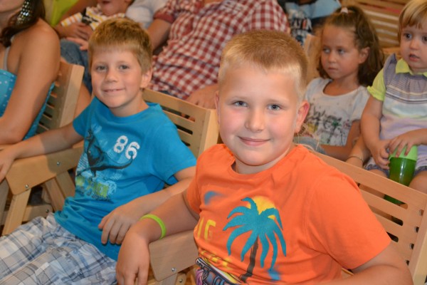 FOTO: Tudi otroci v Černelavcih pozdravili jesen