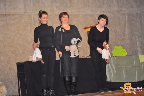 FOTO: Regijsko srečanje lutkovnih skupin v Negovi