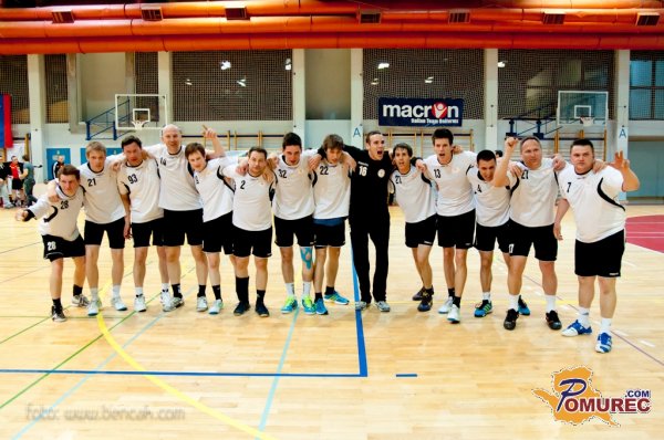 FOTO in VIDEO: Pomurje v rokometni srhljivki premagalo Radgono