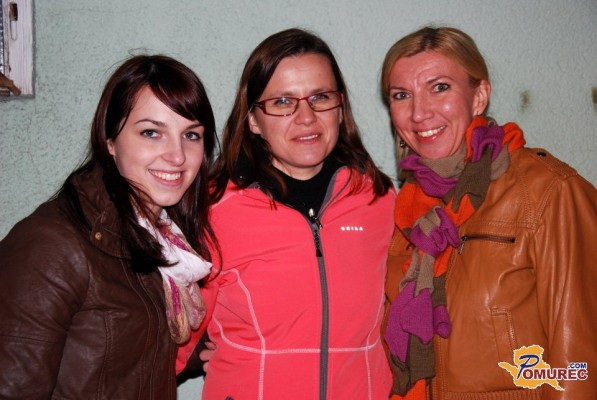 FOTO: Škof Martin krstil vino tudi v Črenšovcih