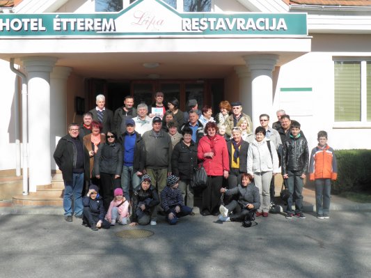 Pesmi z lipovskih poti so odmevale v Porabju 