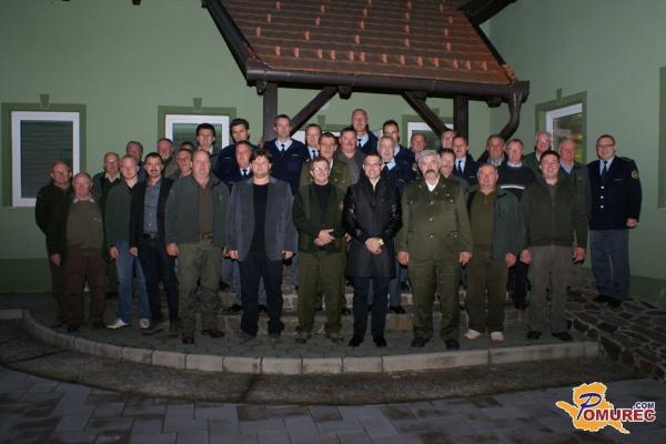 FOTO: Srečanje pomurskih lovcev in policistov