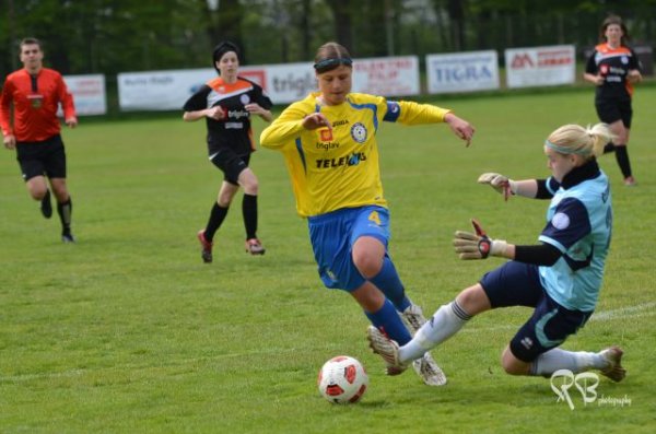 FOTO: ŽNK Teleing Pomurje : ŽNK Slovenj Gradec