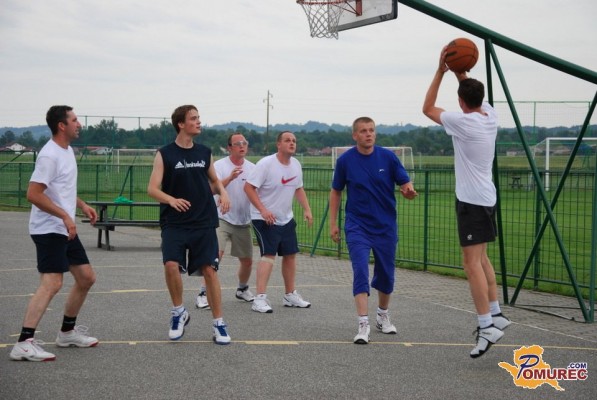FOTO: Športno popoldne na Bistrici v znamenju Basket Festa