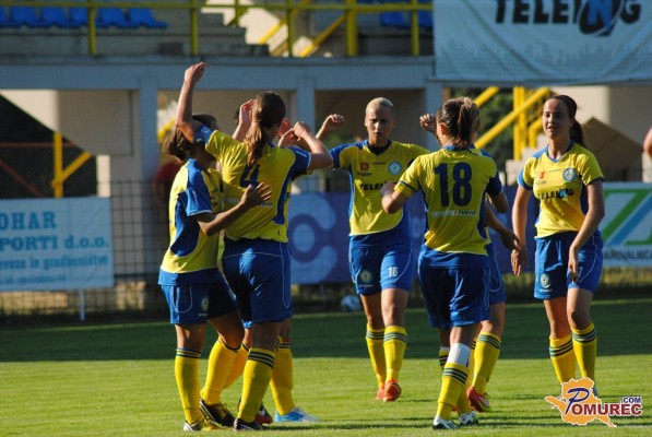 FOTO: Nogometašice Teleing Pomurja za začetek porazile madžarske podprvakinje