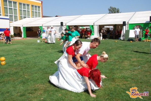 FOTO: Pestro »jenamenalno« sobotno popoldne v Črenšovcih