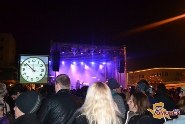 V Murski Soboti v novo leto s skupinama Plamen in Jean Bačić Quartet