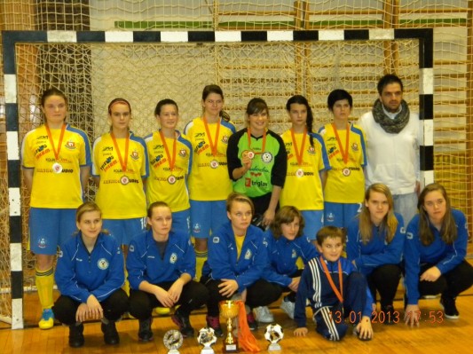 Mlade pomurske nogometašice izvrstne na turnirju v Zagrebu
