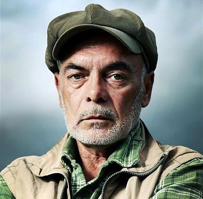 »V krizi smo, ker hormonski motilci moške spreminjajo v narcisoidne psihopate«