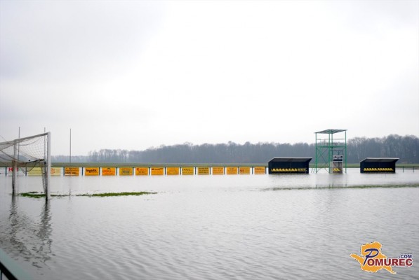 FOTO: Nogometa v Odrancih nekaj časa ne bo, težave tudi drugod na vasi