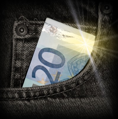 Nad študentsko delo na račun študentov?