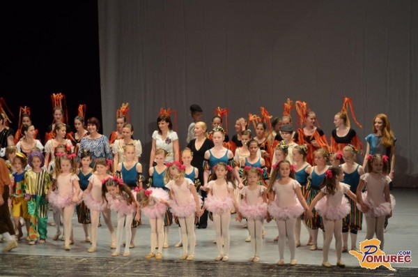 FOTO in VIDEO: Tudi v Lendavi razkazali umetniško žilico Tjaše Žalik