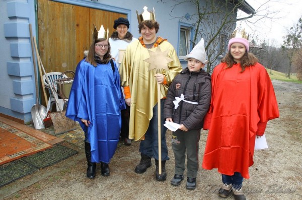 FOTO: Koledovanje ali trikraljevska akcija v občini Gornja Radgona