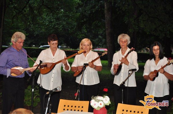 FOTO: V Beltincih se je začel 41. mednarodni folklorni festival