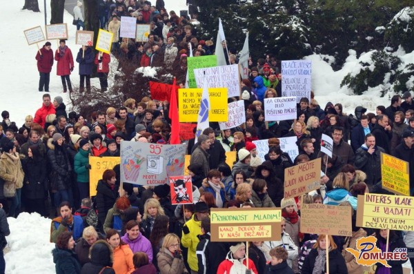 FOTO: Tudi v Murski Soboti trenutno poteka III. splošna stavka javnega sektorja