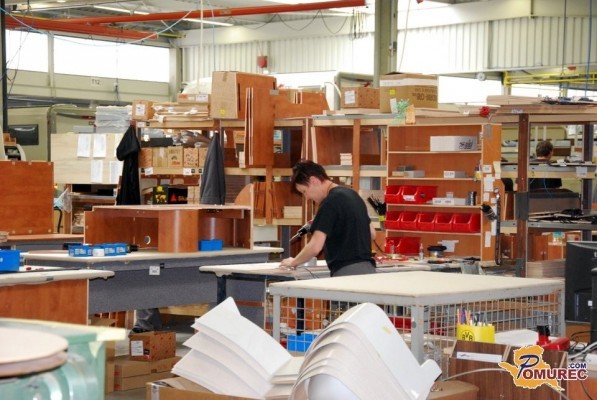 Nad zaposlovanje za določen čas bi se lahko šlo tudi z uvedbo odpravnin