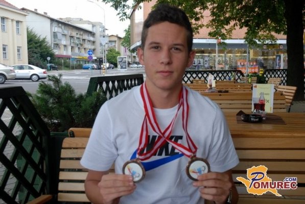 Namizni tenis: Jan Žibrat že drugič osvojil naslov državnega prvaka