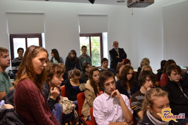 Ljutomerski gimnazijci o mobilnosti mladih