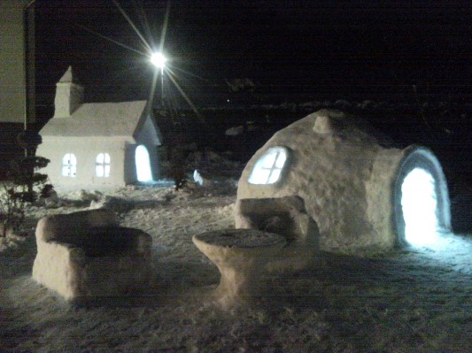 FOTO: Snežne skulpture na Vaneči pokazali celo na nacionalni televiziji