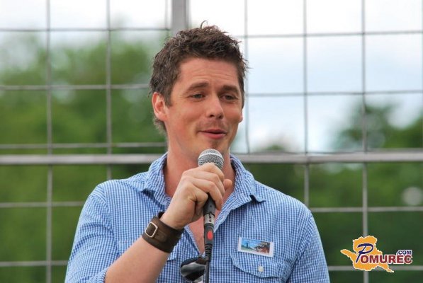 FOTO: Na otvoritvi športnega centra v Skakovcih pel tudi Boštjan Bračič