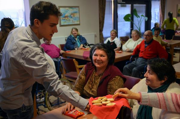 FOTO: Tombola v Domu starejših občanov Radenci
