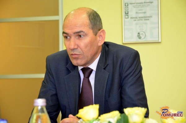 Janša: Možni rešitvi sta sprememba volilnega sistema ali konstruktivna nezaupnica