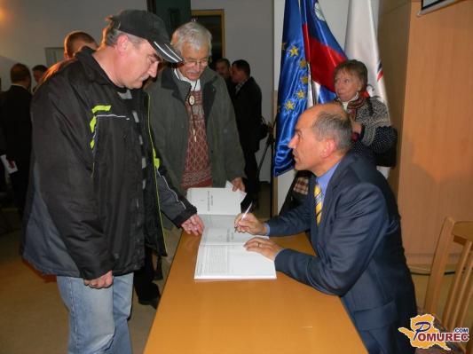 Janša v Murski Soboti: Bela knjiga slovenske osamosvojitve je tudi pripoved o izdajstvu