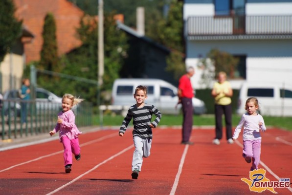 FOTO: Na prvi mini olimpijadi v M. Soboti tekmovalo okrog 150 otrok