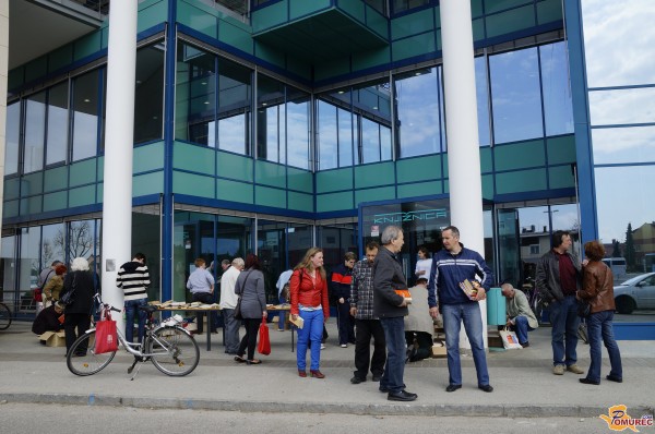 FOTO: V soboški knjižnici podarjajo knjige