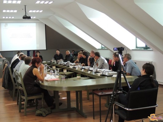 Na izredni seji v Ljutomeru zbrana večina svetnikov