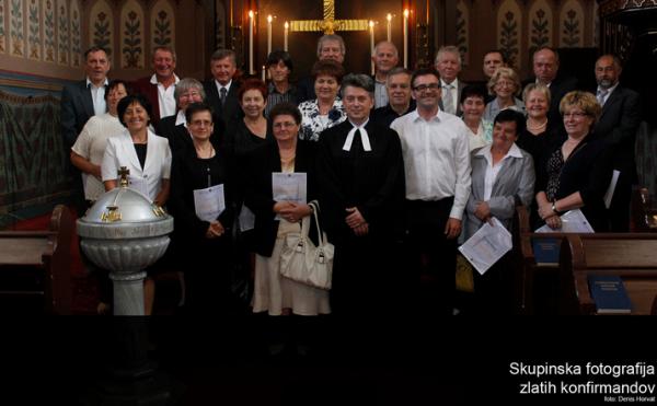 Konfirmanti so se srečali po 50. letih