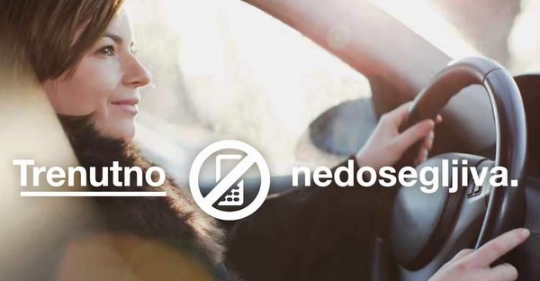 Policisti pričeli poostreno nadzirati uporabo mobilnih telefonov med vožnjo