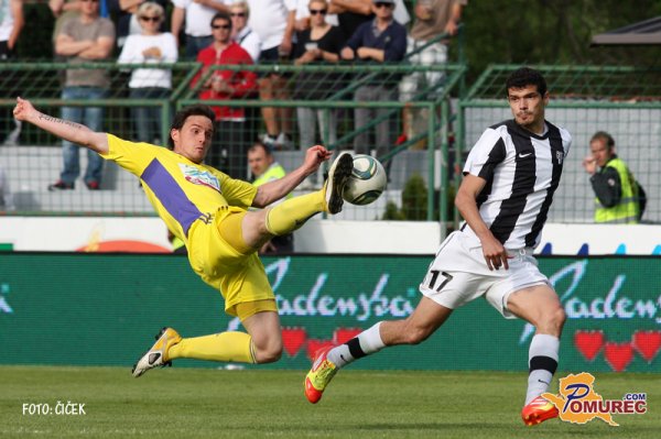 FOTO in VIDEO: Maribor v Fazaneriji še četrtič v sezoni vzel skalp Muri 05