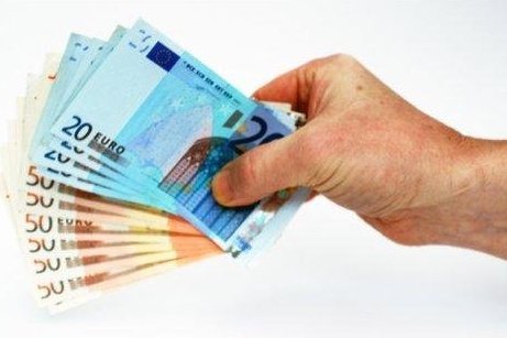 Davčni dolg se je v treh mesecih povečal za 300 milijonov evrov