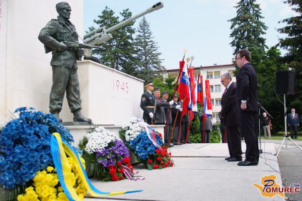 FOTO: Spominska slovesnost ob Dnevu zmage