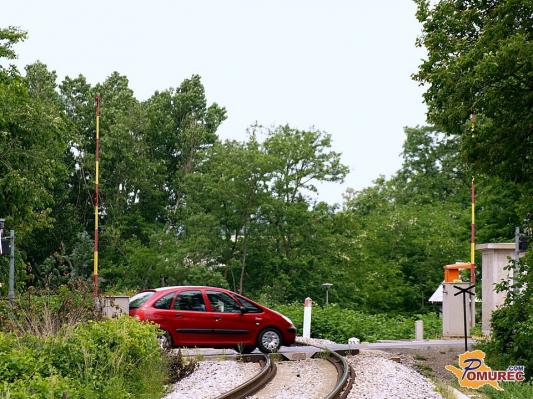 »Da« obnovi železnice, kaj pa drugi tir?