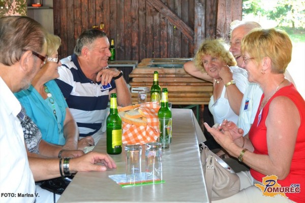 Srečanje zdomcev v Apaški dolini obiskala tudi ministrica Novakova