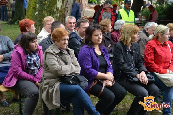 FOTO: Püconsko senje privabilo številne obiskovalce