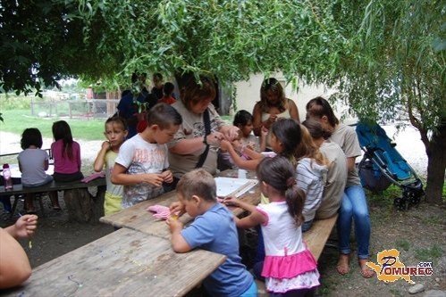 FOTO: V Kamencih poteka jubilejni deseti mednarodni romski tabor
