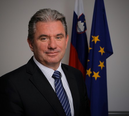 Jutri na Pomurec.com klepet v živo z ministrom Vizjakom