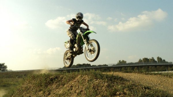 Edina Kepe - motokrosistka iz Lendave, ki obožuje hitro vožnjo in blato