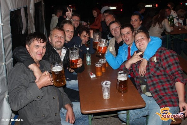 FOTO: Pivo na Cankovi teklo kot na pravem Oktoberfestu